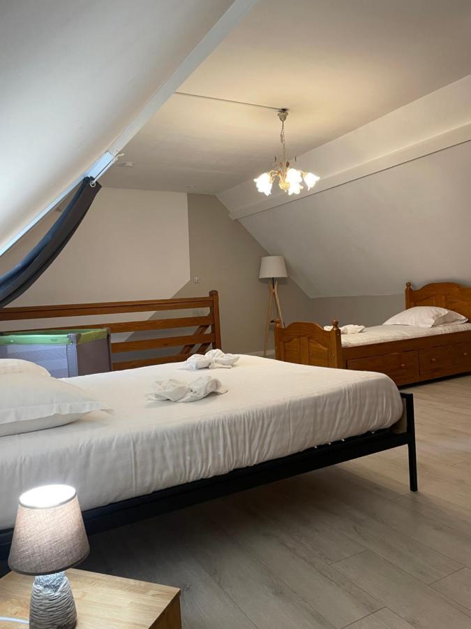 Logis Hotel- Restaurant Le Relais Guillaume De Normandy Saint-Valery-sur-Somme Exterior photo