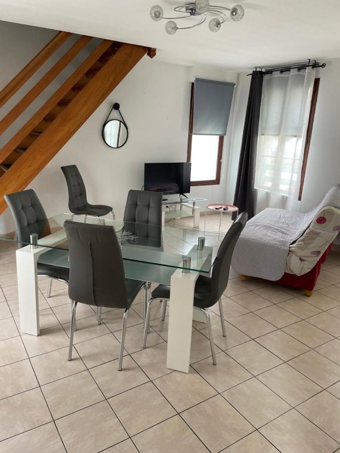 Logis Hotel- Restaurant Le Relais Guillaume De Normandy Saint-Valery-sur-Somme Exterior photo